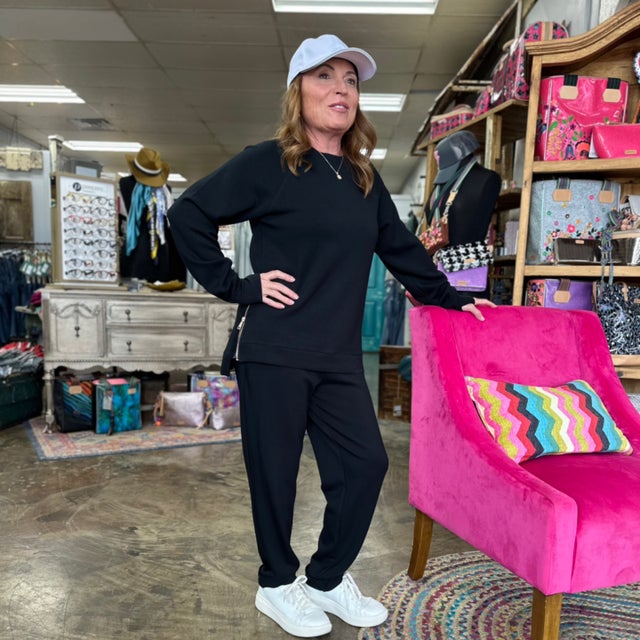 Comfort Zone Lounge | K's Junktique | Russellville, AR | K's Junktique