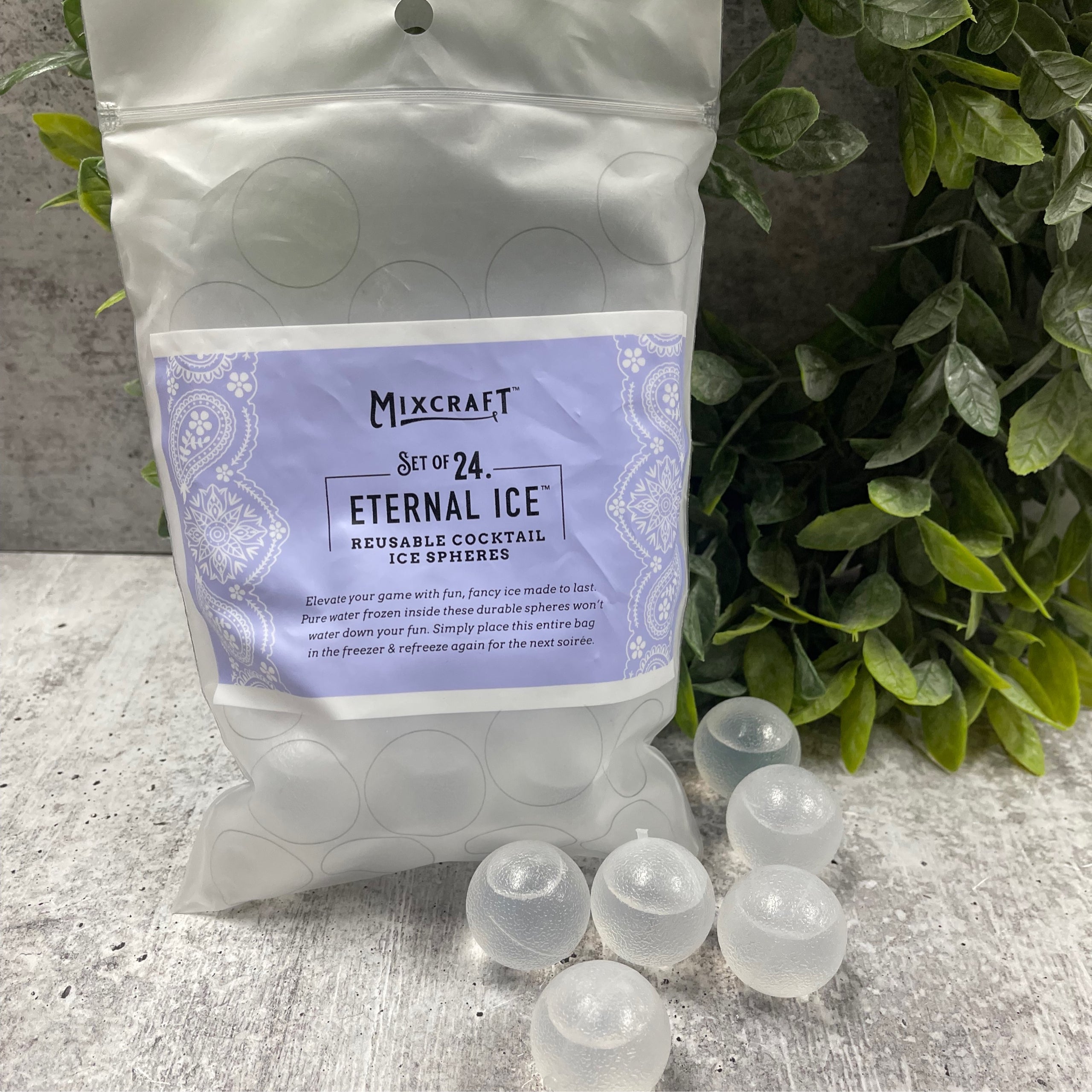 Eternal Ice Reusable Cocktail Ice Spheres Set of 24 – MixCraft